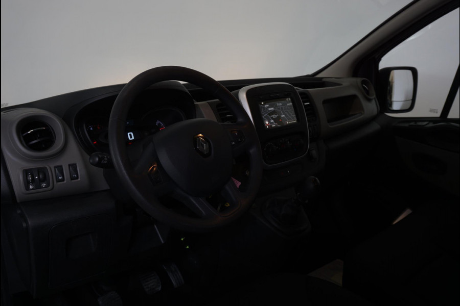Renault Trafic 1.6 dCi 125 PK L2H1 Dubbele Cabine 6 Persoons Airco Bluetooth Cruise Control Navi PDC Trekhaak 2500 kg