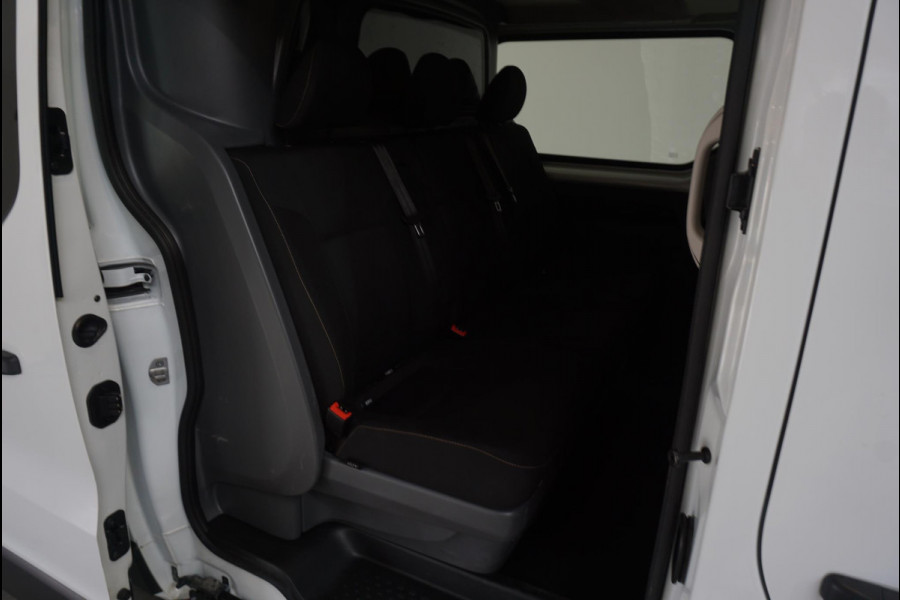 Renault Trafic 1.6 dCi 125 PK L2H1 Dubbele Cabine 6 Persoons Airco Bluetooth Cruise Control Navi PDC Trekhaak 2500 kg