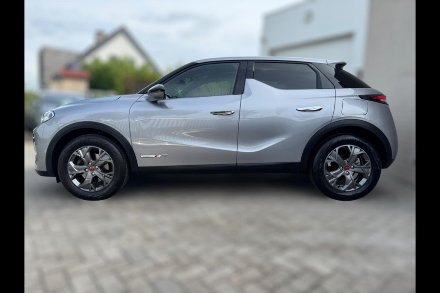 DS DS 3 Crossback 1.2 PureTech Business AUTOMAAT / PDC / CARPLAY / CRUISE CONTROL / ZEER FRAAI DESIGN / ECC / LMV DS DS 3 Crossback 1.2 PureTech Business AUTOMAAT / PDC / CARPLAY / CRUISE CONTROL / ZEER FRAAI DESIGN / ECC / LMV