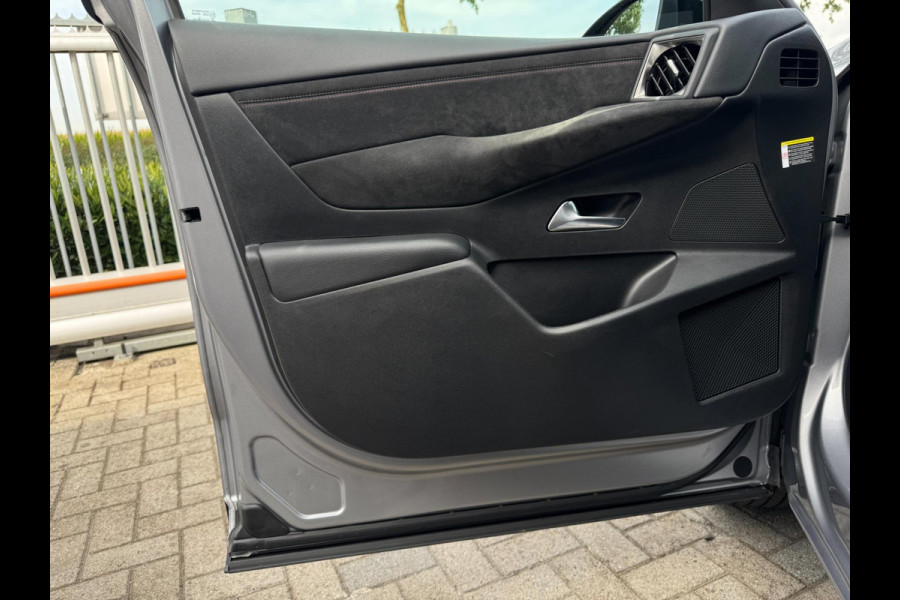 DS DS 3 Crossback 1.2 PureTech Business AUTOMAAT / PDC / CARPLAY / CRUISE CONTROL / ZEER FRAAI DESIGN / ECC / LMV DS DS 3 Crossback 1.2 PureTech Business AUTOMAAT / PDC / CARPLAY / CRUISE CONTROL / ZEER FRAAI DESIGN / ECC / LMV