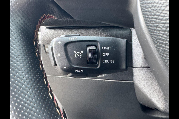 DS DS 3 Crossback 1.2 PureTech Business AUTOMAAT / PDC / CARPLAY / CRUISE CONTROL / ZEER FRAAI DESIGN / ECC / LMV DS DS 3 Crossback 1.2 PureTech Business AUTOMAAT / PDC / CARPLAY / CRUISE CONTROL / ZEER FRAAI DESIGN / ECC / LMV