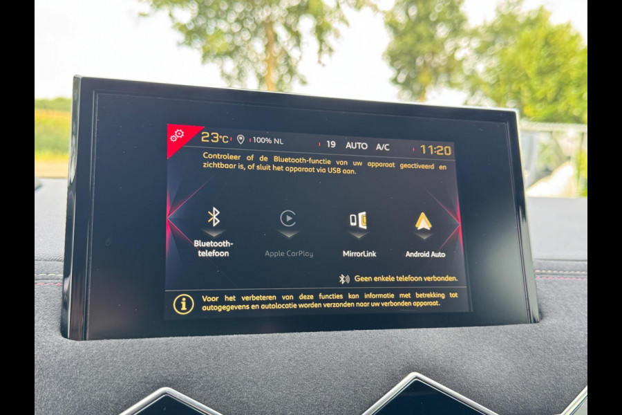 DS DS 3 Crossback 1.2 PureTech Business AUTOMAAT / PDC / CARPLAY / CRUISE CONTROL / ZEER FRAAI DESIGN / ECC / LMV DS DS 3 Crossback 1.2 PureTech Business AUTOMAAT / PDC / CARPLAY / CRUISE CONTROL / ZEER FRAAI DESIGN / ECC / LMV