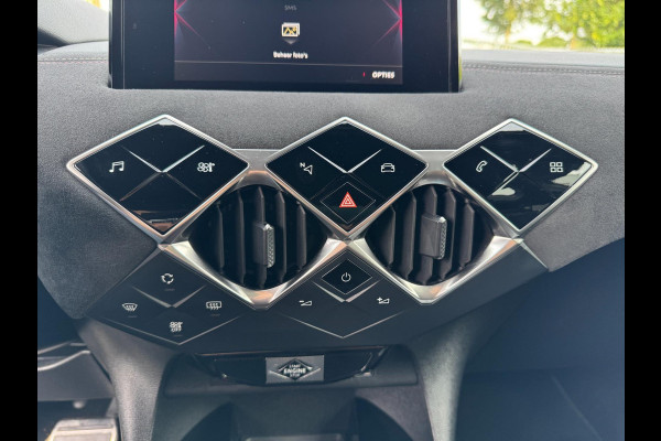 DS DS 3 Crossback 1.2 PureTech Business AUTOMAAT / PDC / CARPLAY / CRUISE CONTROL / ZEER FRAAI DESIGN / ECC / LMV DS DS 3 Crossback 1.2 PureTech Business AUTOMAAT / PDC / CARPLAY / CRUISE CONTROL / ZEER FRAAI DESIGN / ECC / LMV