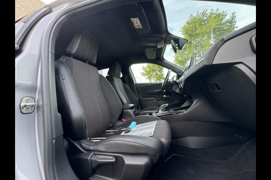 DS DS 3 Crossback 1.2 PureTech Business AUTOMAAT / PDC / CARPLAY / CRUISE CONTROL / ZEER FRAAI DESIGN / ECC / LMV DS DS 3 Crossback 1.2 PureTech Business AUTOMAAT / PDC / CARPLAY / CRUISE CONTROL / ZEER FRAAI DESIGN / ECC / LMV