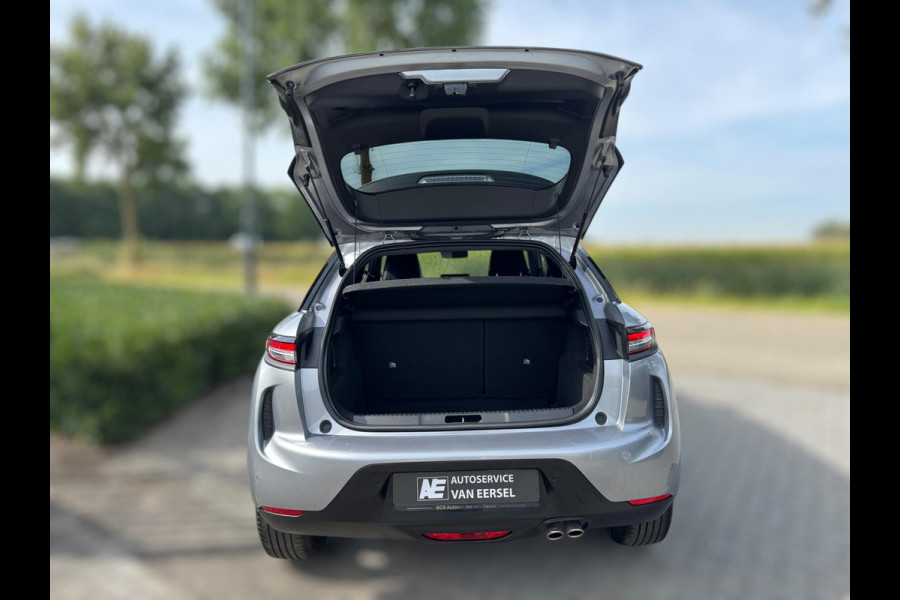 DS DS 3 Crossback 1.2 PureTech Business AUTOMAAT / PDC / CARPLAY / CRUISE CONTROL / ZEER FRAAI DESIGN / ECC / LMV DS DS 3 Crossback 1.2 PureTech Business AUTOMAAT / PDC / CARPLAY / CRUISE CONTROL / ZEER FRAAI DESIGN / ECC / LMV
