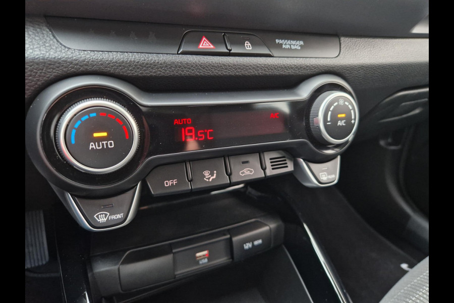 Kia Stonic 1.0 T-GDi MHEV DynamicLine | LED | Climate | Camera | Navi | Cruise |