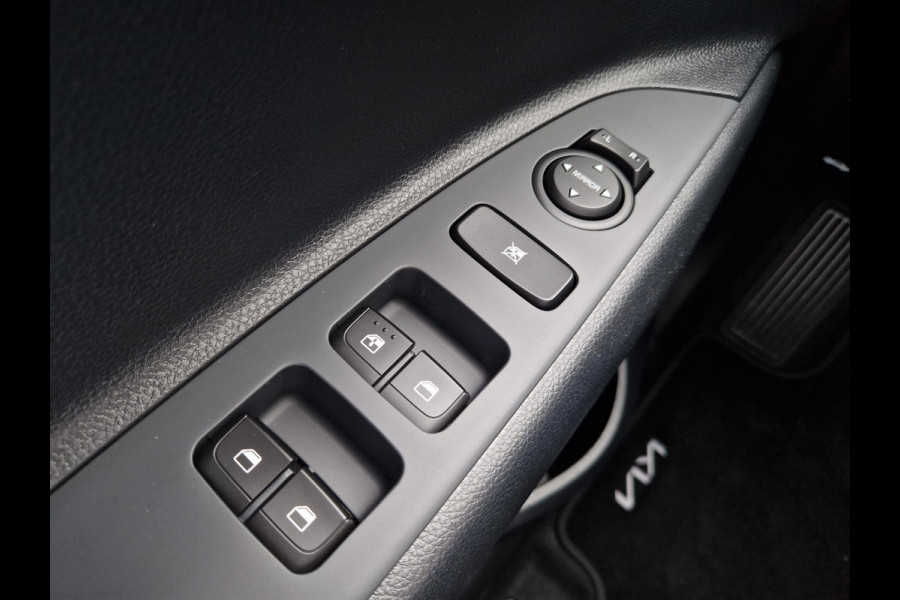 Kia Stonic 1.0 T-GDi MHEV DynamicLine | LED | Climate | Camera | Navi | Cruise |