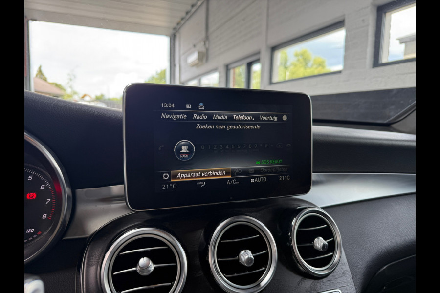 Mercedes-Benz GLC Coupé 250 4MATIC AMG | Alcantara | Camera | Navi | Schuifdak | Trekhaak | Mooie auto