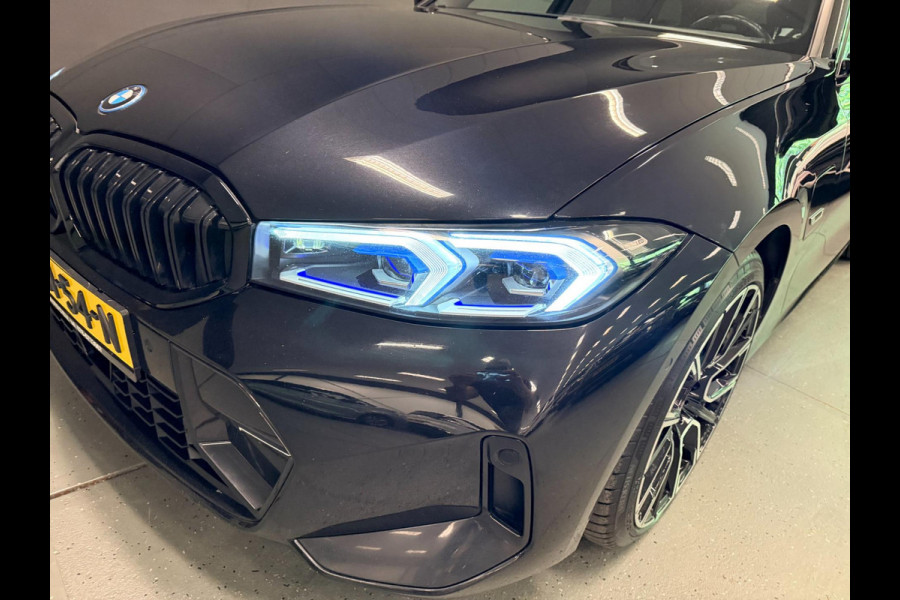 BMW 3 Serie Touring 330e M-SPORT BLACK-LINE 19'' FACELIFT/V-COCPIT/DAB/CARPLAY/STOEL-M/LED/CAM///