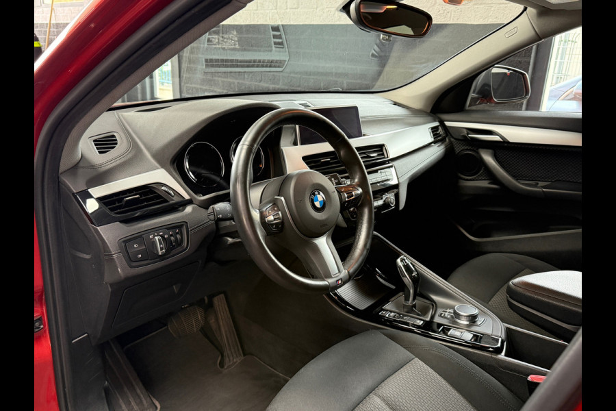 BMW X2 XDrive20i | Pano | HUD | Camera | Navi | Mooie auto