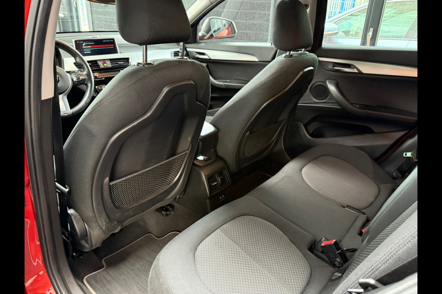 BMW X2 XDrive20i | Pano | HUD | Camera | Navi | Mooie auto