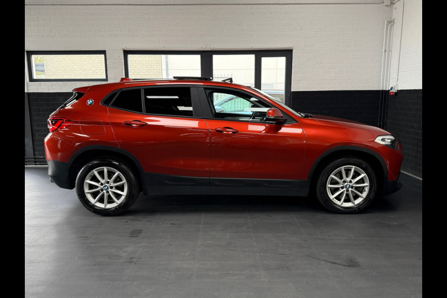 BMW X2 XDrive20i | Pano | HUD | Camera | Navi | Mooie auto