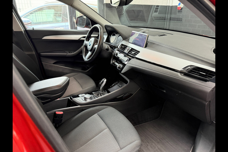 BMW X2 XDrive20i | Pano | HUD | Camera | Navi | Mooie auto