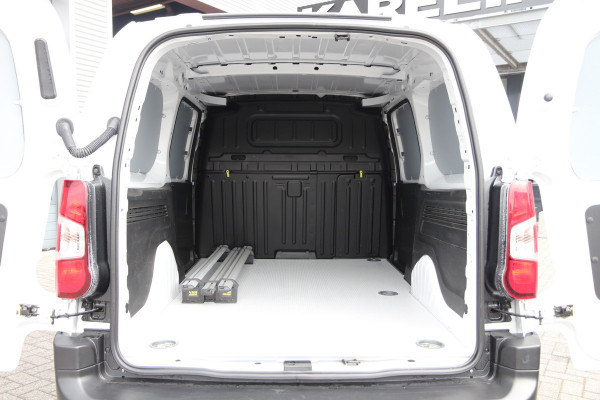 Peugeot Partner 1.5 BlueHDI 100 | L2 | 2x Schuifdeur | Trekhaak | Stoelverw. | Airco.. Peugeot Partner 1.5 BlueHDI 100 | L2 | 2x Schuifdeur | Trekhaak | Stoelverw. | Airco..