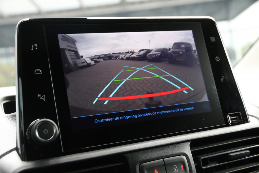 Peugeot Partner 1.5 BlueHDI 100 | L2 | 2x Schuifdeur | Trekhaak | Stoelverw. | Airco.. Peugeot Partner 1.5 BlueHDI 100 | L2 | 2x Schuifdeur | Trekhaak | Stoelverw. | Airco..