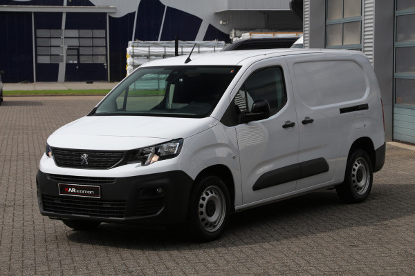 Peugeot Partner 1.5 BlueHDI 100 | L2 | 2x Schuifdeur | Trekhaak | Stoelverw. | Airco.. Peugeot Partner 1.5 BlueHDI 100 | L2 | 2x Schuifdeur | Trekhaak | Stoelverw. | Airco..