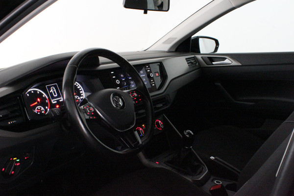 Volkswagen Polo 1.0 MPI Comfortline > Cruise control/Carplay/Getint glas/18inch/all season banden