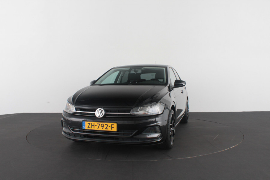 Volkswagen Polo 1.0 MPI Comfortline > Cruise control/Carplay/Getint glas/18inch/all season banden