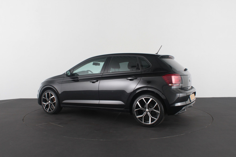Volkswagen Polo 1.0 MPI Comfortline > Cruise control/Carplay/Getint glas/18inch/all season banden