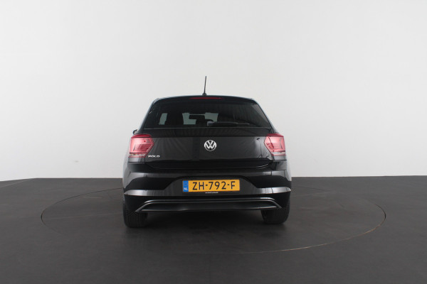 Volkswagen Polo 1.0 MPI Comfortline > Cruise control/Carplay/Getint glas/18inch/all season banden