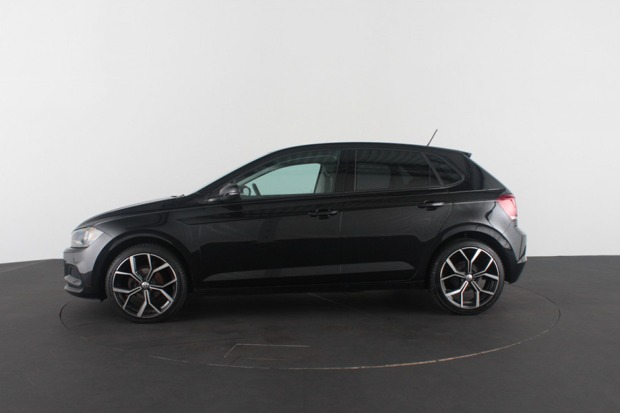 Volkswagen Polo 1.0 MPI Comfortline > Cruise control/Carplay/Getint glas/18inch/all season banden