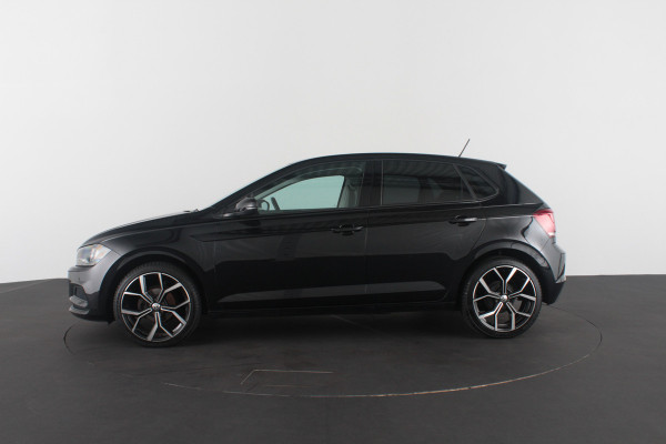 Volkswagen Polo 1.0 MPI Comfortline > Cruise control/Carplay/Getint glas/18inch/all season banden