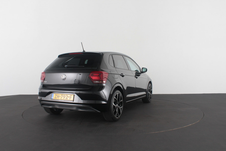 Volkswagen Polo 1.0 MPI Comfortline > Cruise control/Carplay/Getint glas/18inch/all season banden