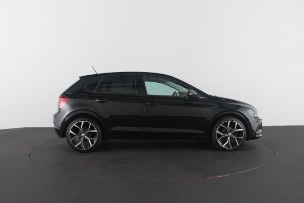Volkswagen Polo 1.0 MPI Comfortline > Cruise control/Carplay/Getint glas/18inch/all season banden