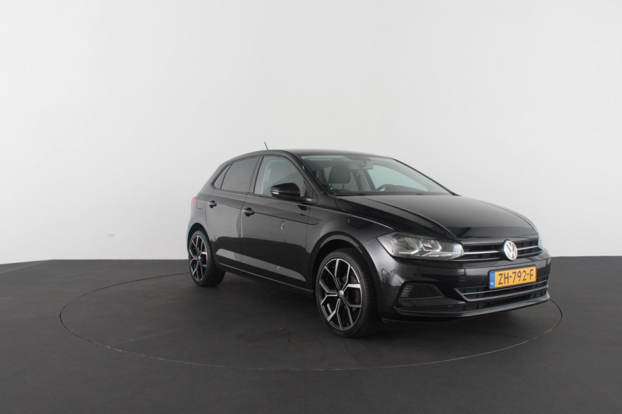 Volkswagen Polo 1.0 MPI Comfortline > Cruise control/Carplay/Getint glas/18inch/all season banden