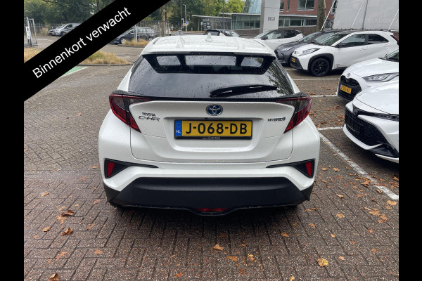Toyota C-HR 1.8 Hybrid First Edition | parkeersensoren | Dealer onderhouden | Dode hoek detectie