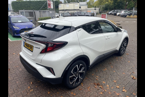 Toyota C-HR 1.8 Hybrid First Edition | parkeersensoren | Dealer onderhouden | Dode hoek detectie