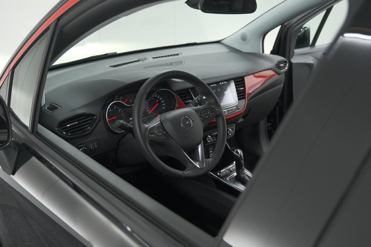 Opel Crossland Turbo 130 Level 4 | Camera | Dodehoekdetectie | Navigatie | Apple Carplay