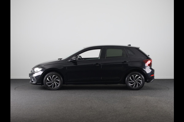 Volkswagen Polo 1.0 TSI Life 95 pk | Verlengde garantie | Navigatie via App | Parkeersensoren | Adaptieve cruise control | LED koplampen | Leer interieur