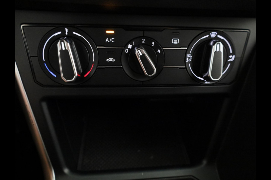 Volkswagen Polo 1.0 TSI Life 95 pk | Verlengde garantie | Navigatie via App | Parkeersensoren | Adaptieve cruise control | LED koplampen | Leer interieur