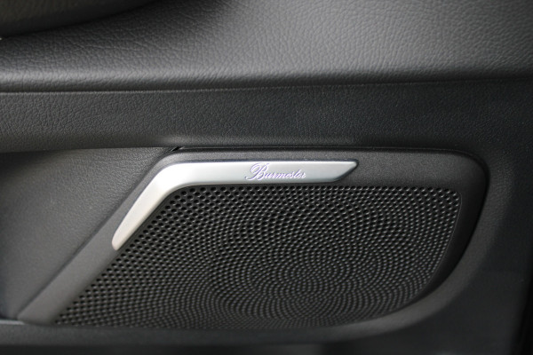 Mercedes-Benz V-Klasse 300d / XXL / AMG / DC / 2x Elec Schuifdeur / Luchtvering / 360 Camera / Burmester / Vol Opties / NIEUWSTAAT
