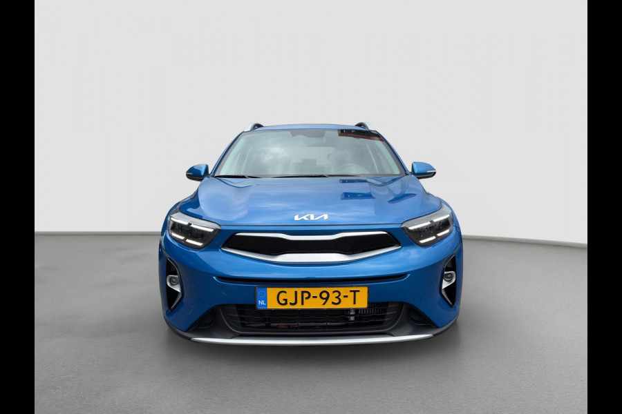 Kia Stonic 1.0 T-GDi MHEV DynamicPlusLine Automaat | Camera | LMV | Cruise | Navi | LED | Stoel- en Stuurverwarming | Privacy Glass | Apple Carplay & Android Auto | Kia Stonic 1.0 T-GDi MHEV DynamicPlusLine Automaat | Camera | LMV | Cruise | Navi | LED | Stoel- en Stuurverwarming | Privacy Glass | Apple Carplay & Android Auto |