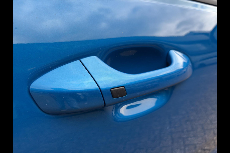 Kia Stonic 1.0 T-GDi MHEV DynamicPlusLine Automaat | Camera | LMV | Cruise | Navi | LED | Stoel- en Stuurverwarming | Privacy Glass | Apple Carplay & Android Auto | Kia Stonic 1.0 T-GDi MHEV DynamicPlusLine Automaat | Camera | LMV | Cruise | Navi | LED | Stoel- en Stuurverwarming | Privacy Glass | Apple Carplay & Android Auto |