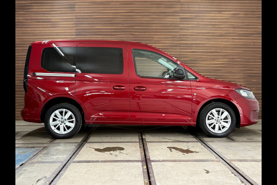 Volkswagen Caddy 1.5 TSI 5p | Navigatie | Dubbele Schuifdeur | Camera | Cruise | DAB | Carplay