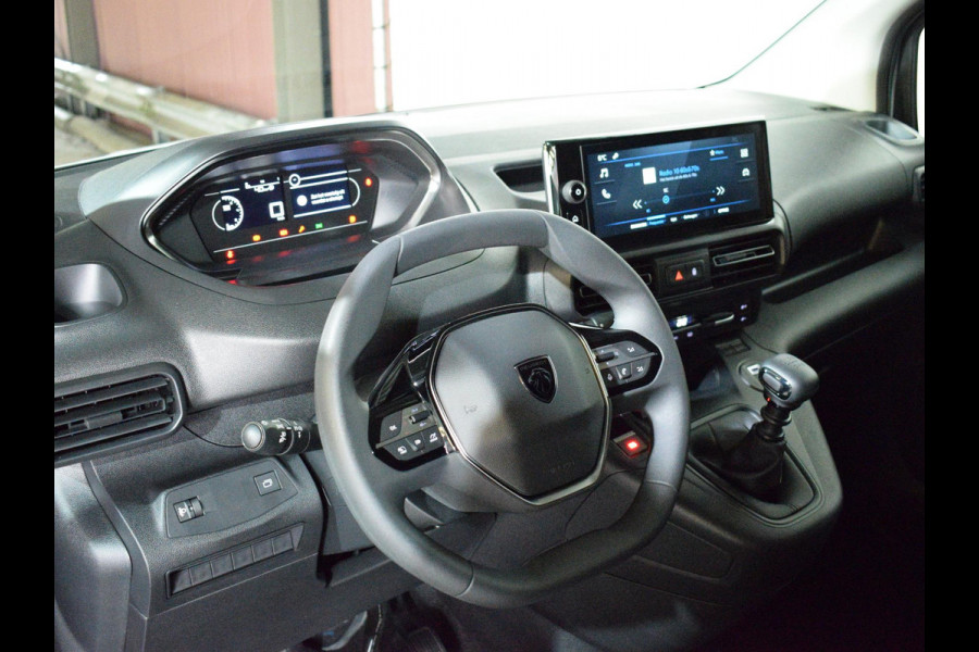 Peugeot Partner L1 100 Pk. | Apple Carplay | camera | betimmering | Climate Control | Keyless Entry
