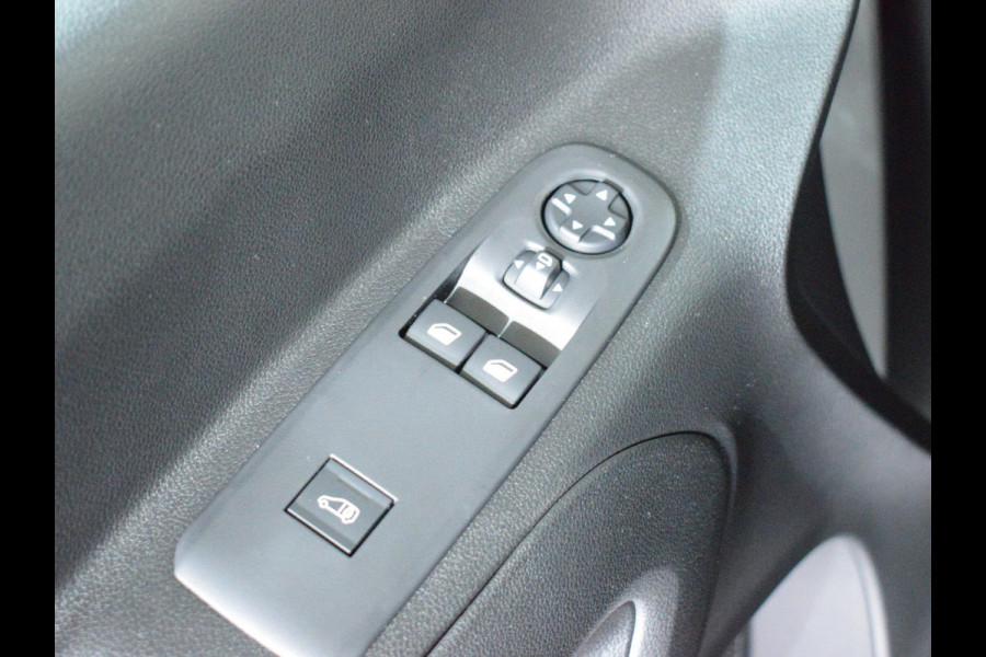 Peugeot Partner L1 100 Pk. | Apple Carplay | camera | betimmering | Climate Control | Keyless Entry