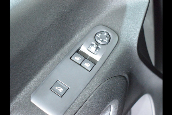Peugeot Partner L1 100 Pk. | Apple Carplay | camera | betimmering | Climate Control | Keyless Entry