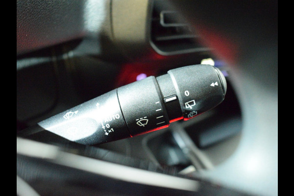 Peugeot Partner L1 100 Pk. | Apple Carplay | camera | betimmering | Climate Control | Keyless Entry