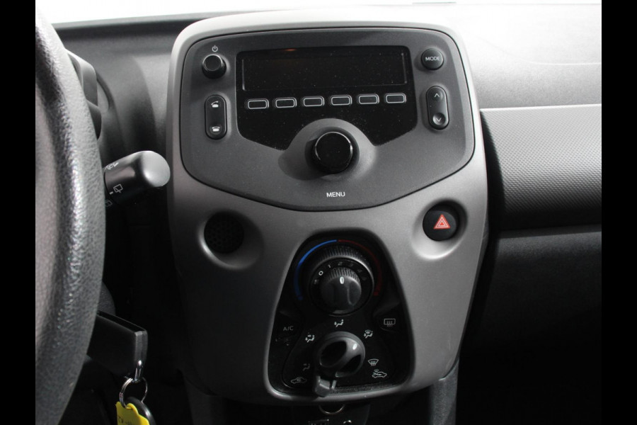 Peugeot 108 1.0 e-VTi Active | Airco | Bluetooth | Led | DAB | 5 deurs