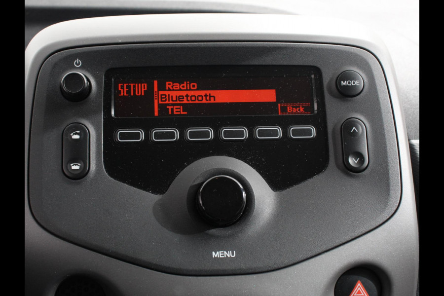 Peugeot 108 1.0 e-VTi Active | Airco | Bluetooth | Led | DAB | 5 deurs