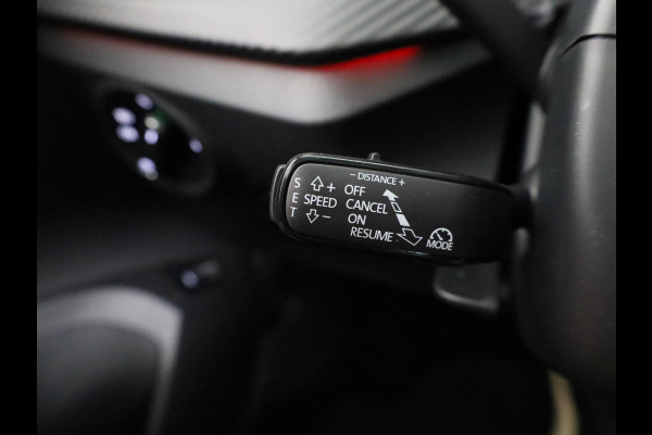 Škoda Kamiq Monte Carlo 1.0 TSI 115 pk 7 versn. DSG | Travel assist plus | Winter pakket | 18 inch lichtmetalen velgen