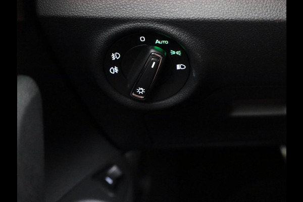 Škoda Kamiq Monte Carlo 1.0 TSI 115 pk 7 versn. DSG | Travel assist plus | Winter pakket | 18 inch lichtmetalen velgen