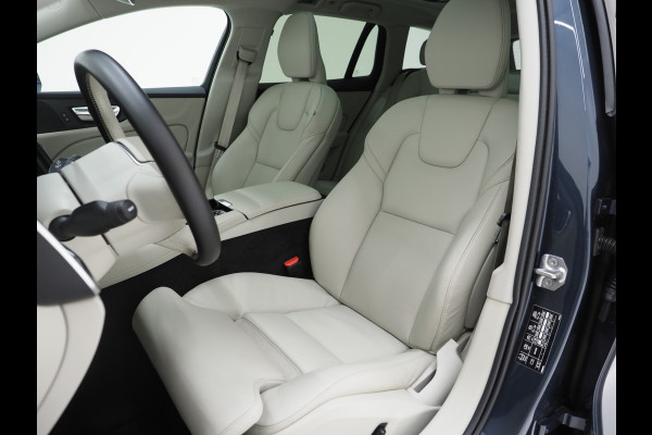 Volvo V60 2.0 T6 Twin Engine AWD Inscription | Panoramadak | Trekhaak | Camera | Memory | LED | Carplay