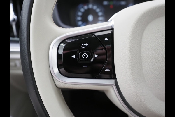 Volvo V60 2.0 T6 Twin Engine AWD Inscription | Panoramadak | Trekhaak | Camera | Memory | LED | Carplay