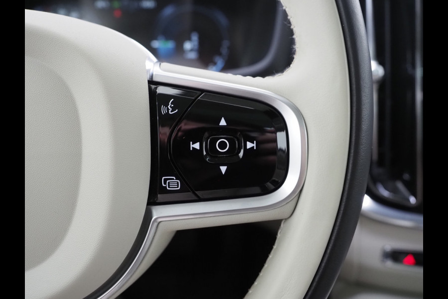 Volvo V60 2.0 T6 Twin Engine AWD Inscription | Panoramadak | Trekhaak | Camera | Memory | LED | Carplay