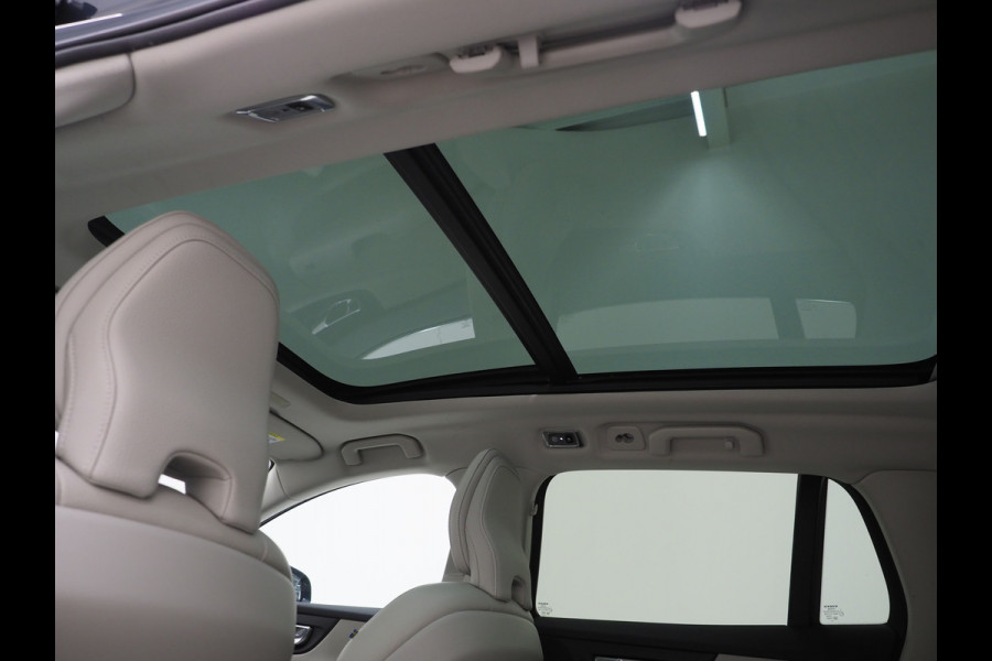 Volvo V60 2.0 T6 Twin Engine AWD Inscription | Panoramadak | Trekhaak | Camera | Memory | LED | Carplay